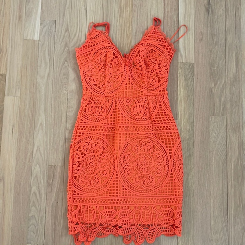 Pretty Little Thing midi dress